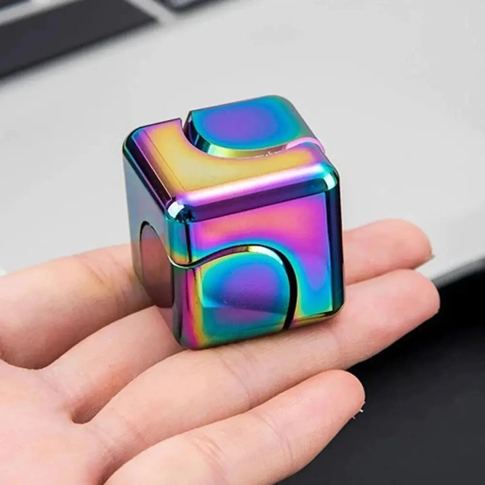 Spinning Top Dice Cube